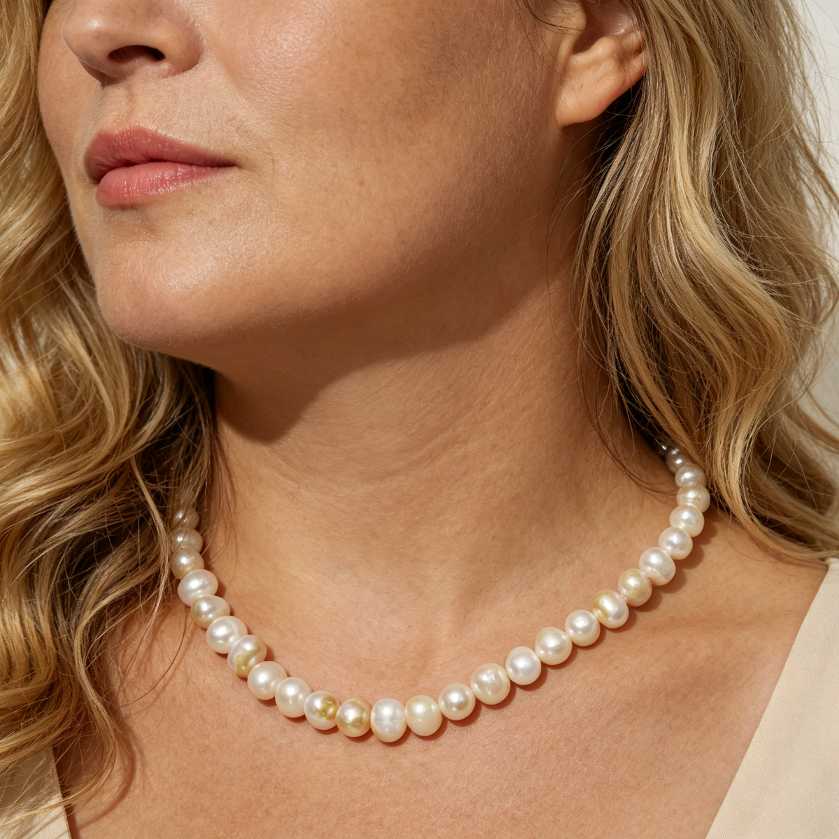 Natural White Non-Nucleated Freshwater Pearl Necklace, Pearls with Natural Golden Flecks, Dainty Layered Jewelry for Women, Gift for Her