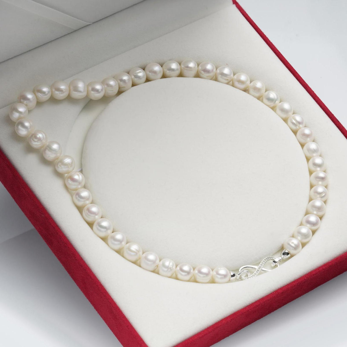 Dainty Elegant 9-10mm Natural Non-Nucleated White Near-Round Threaded Freshwater Pearl Necklace, Female Romantic Birthday Gift for Special Occasions