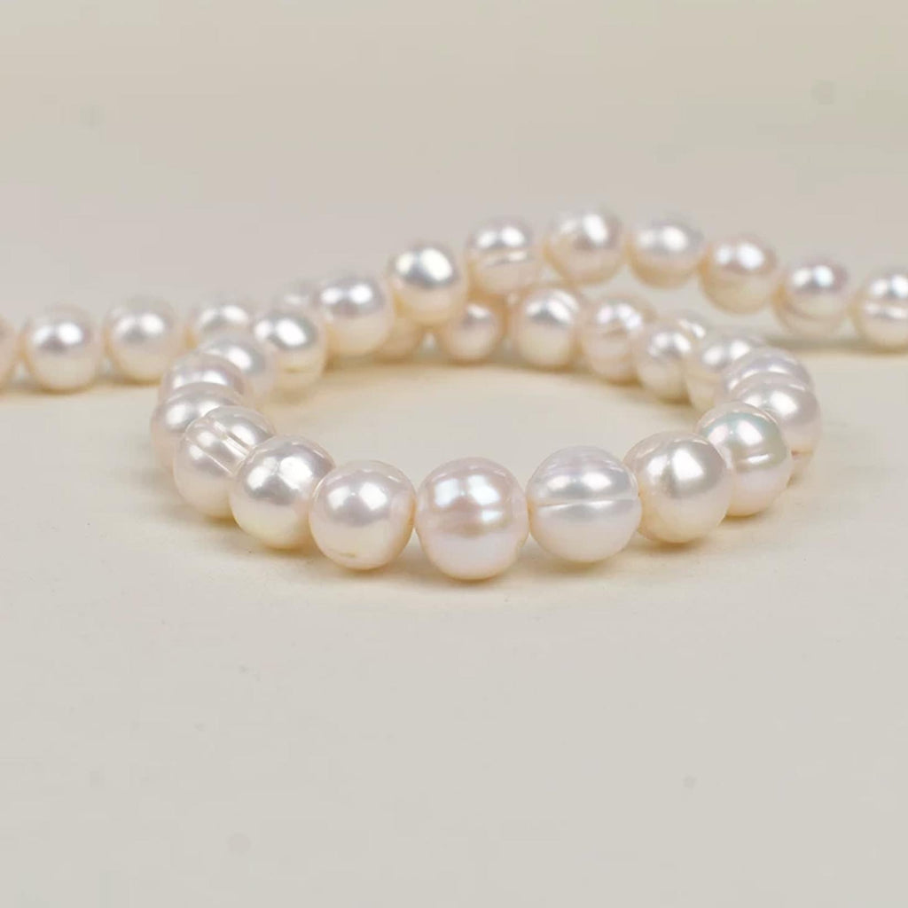 Dainty Elegant 9-10mm Natural Non-Nucleated White Near-Round Threaded Freshwater Pearl Necklace, Female Romantic Birthday Gift for Special Occasions