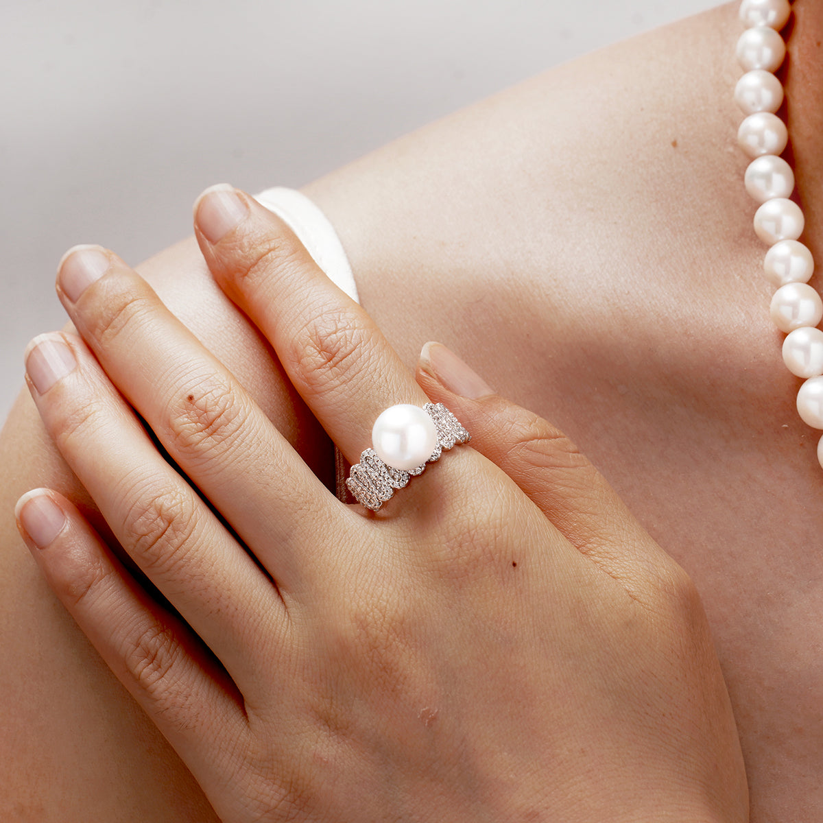 Eternal Dreamweaver Collection | S925 Silver Zircon & Pearl Ring - Romantic Love Symbol Band